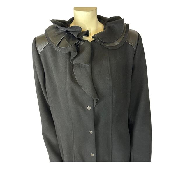 Elie Tahari 100% Wool Black Fitted Layered Leather Ruffle Collar Coat size XL - Picture 2 of 12